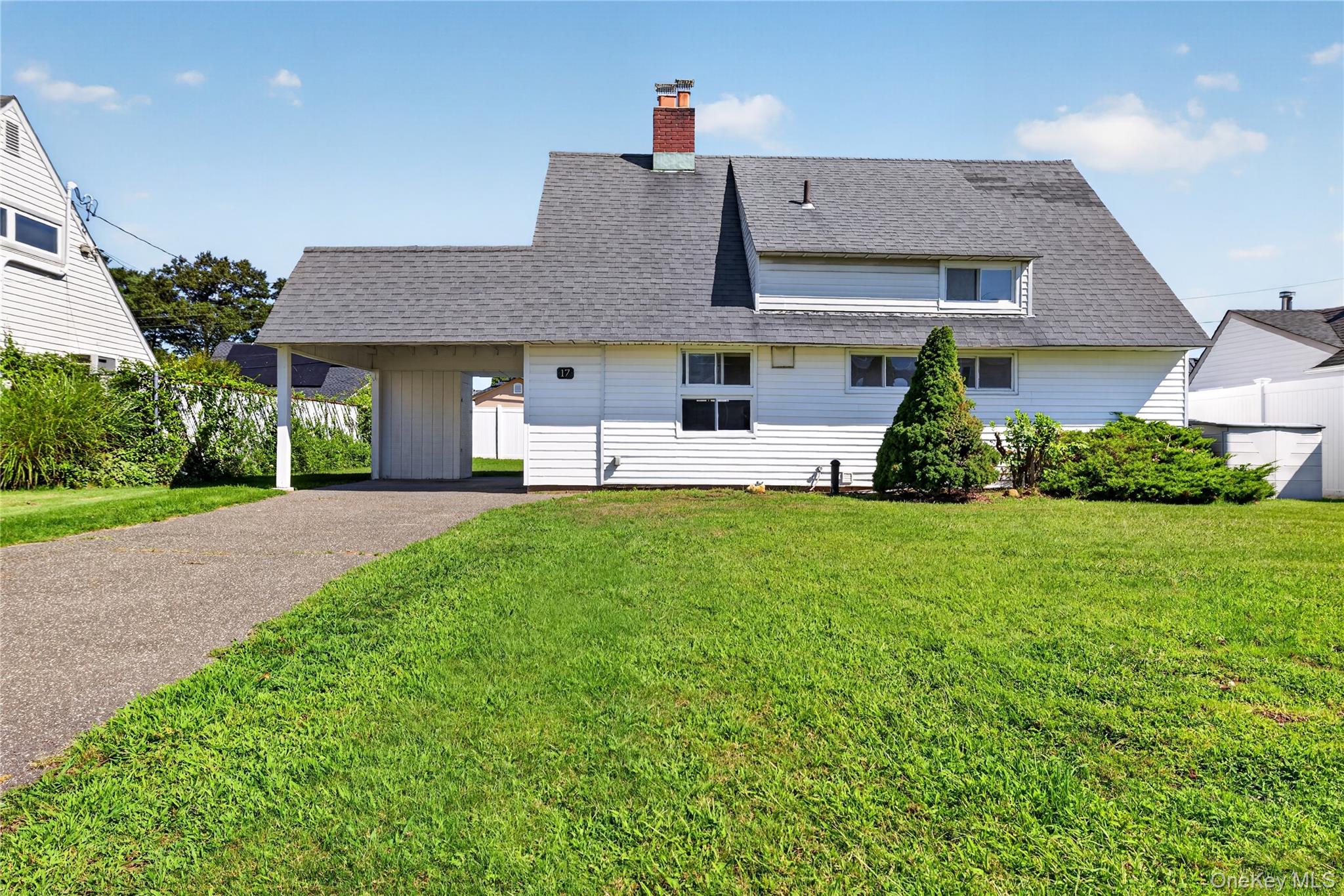 17 Berry Lane – For Sale