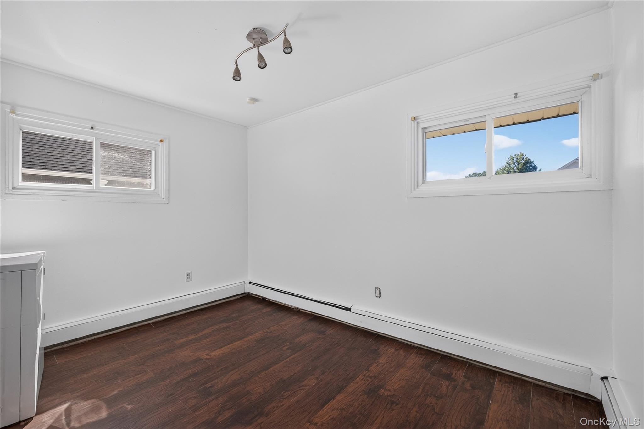 17 Berry Lane – For Sale photo 18