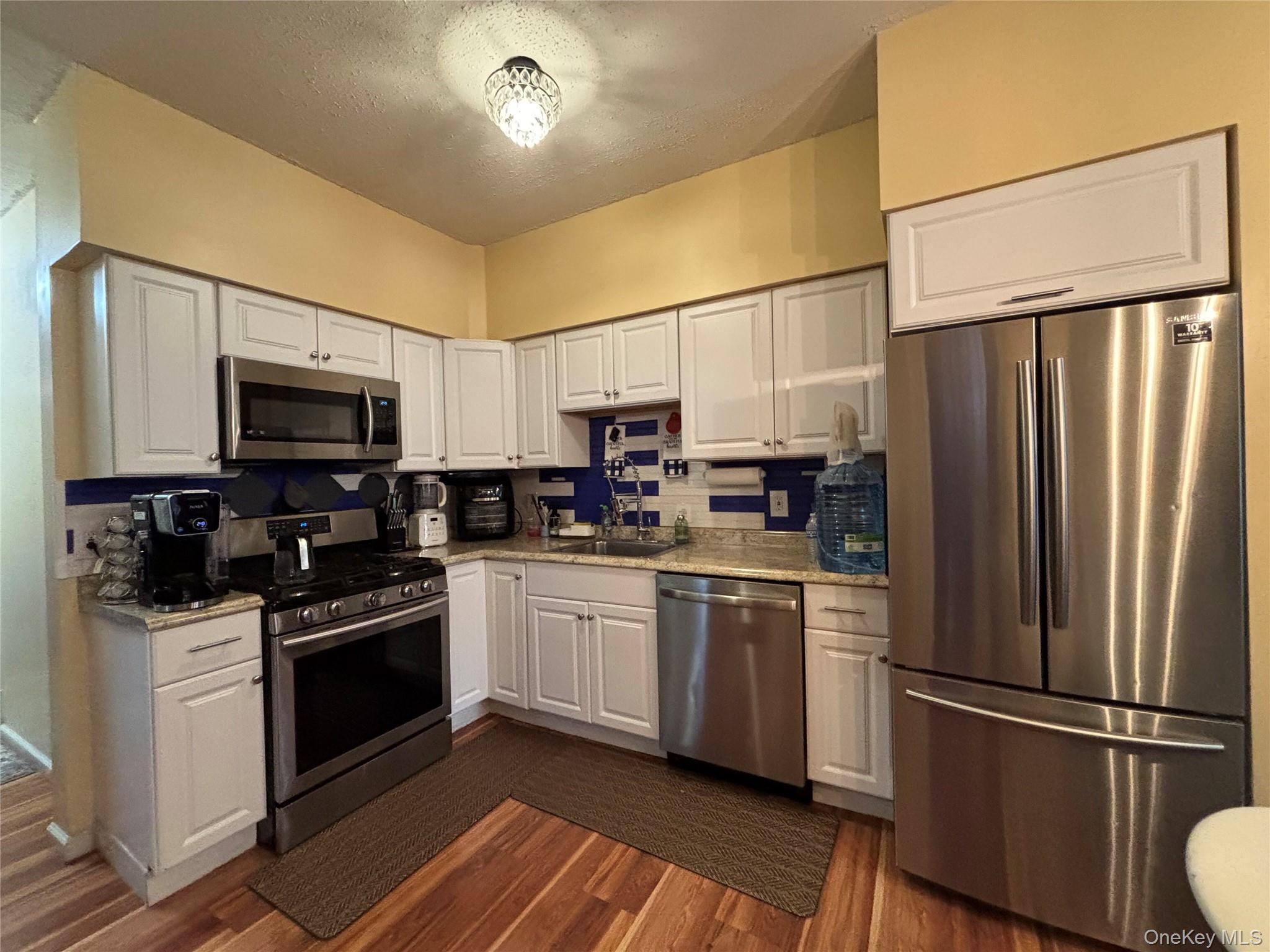 323 Clinton Avenue – For Sale photo 4