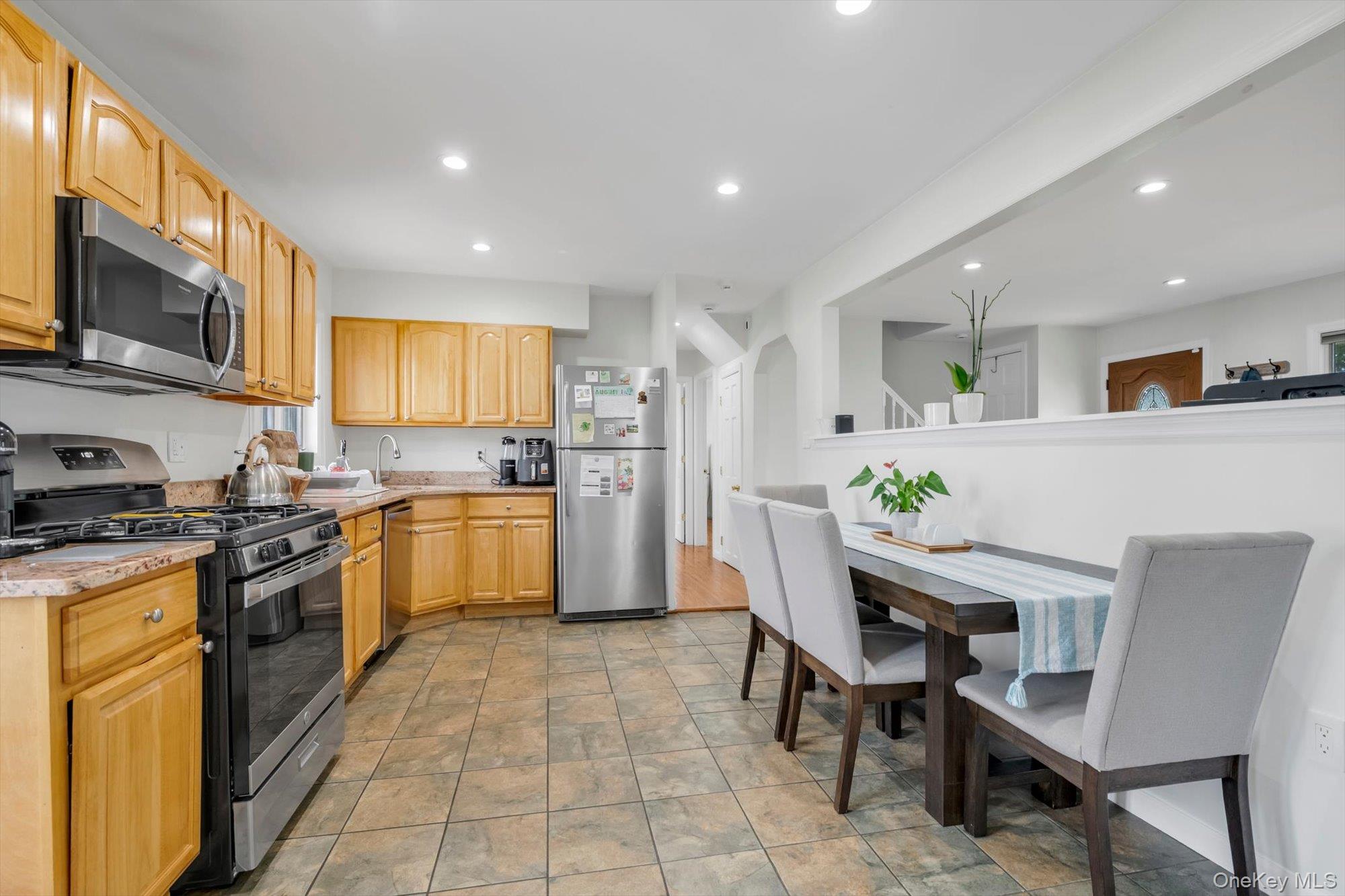 1055 Jefferson Street – For Rent photo 5