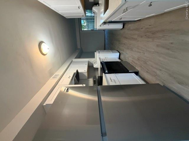 121 Hill Spur – For Sale photo 2