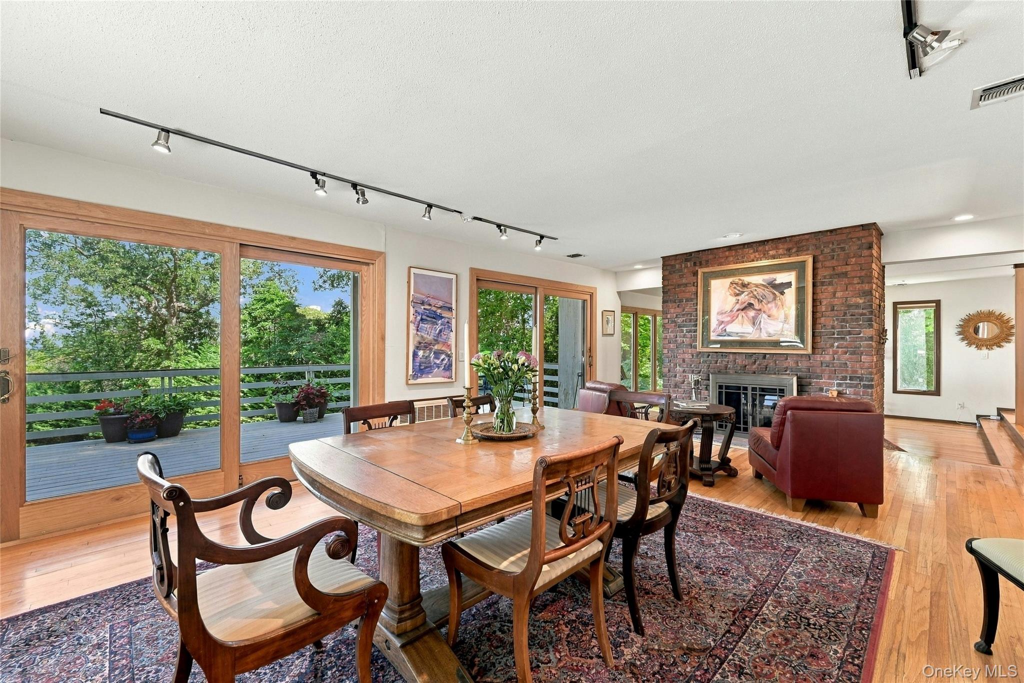 5 Dock Court – For Sale photo 3