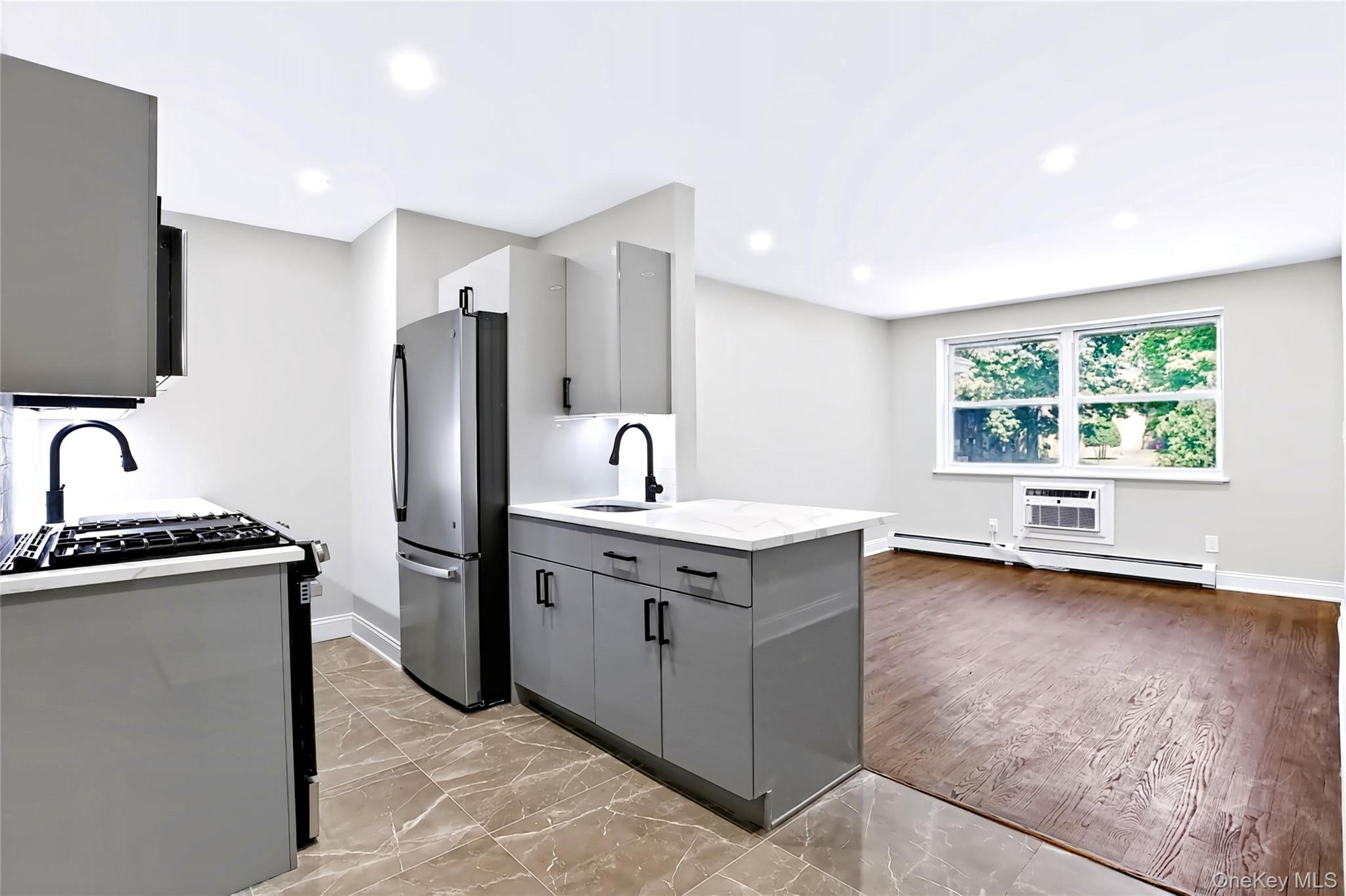 221 Kearsing Parkway, Unit E photo 6
