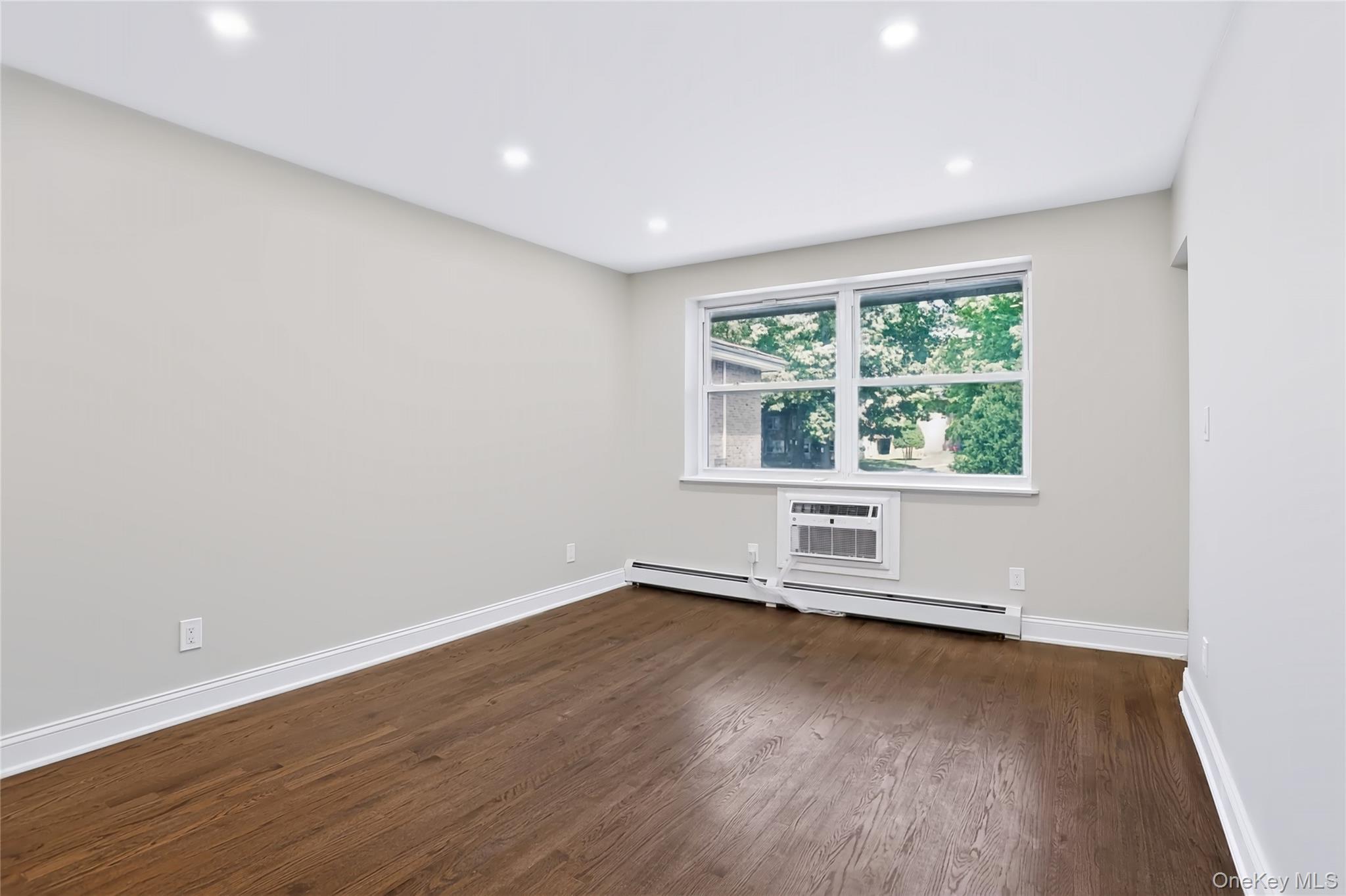 221 Kearsing Parkway, Unit E photo 11