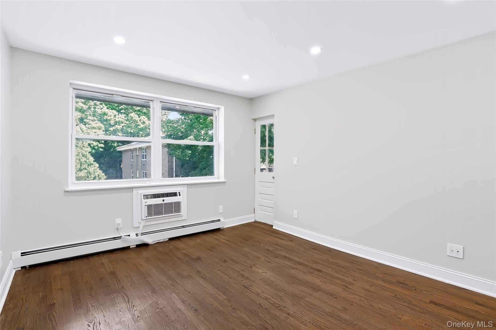 221 Kearsing Parkway, Unit E photo 12