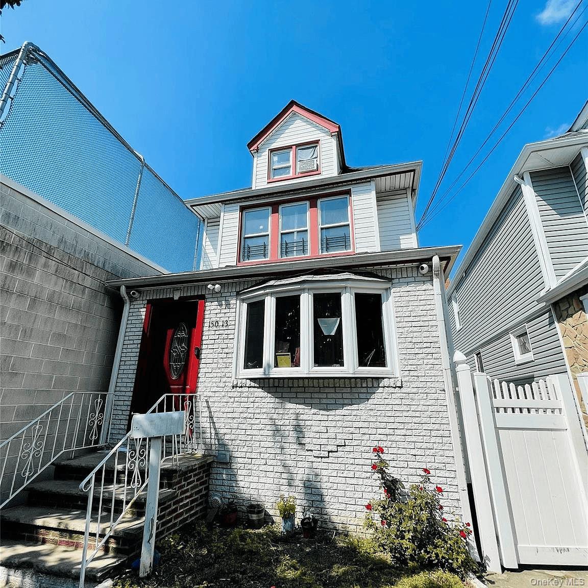 15013 118th Avenue – For Rent