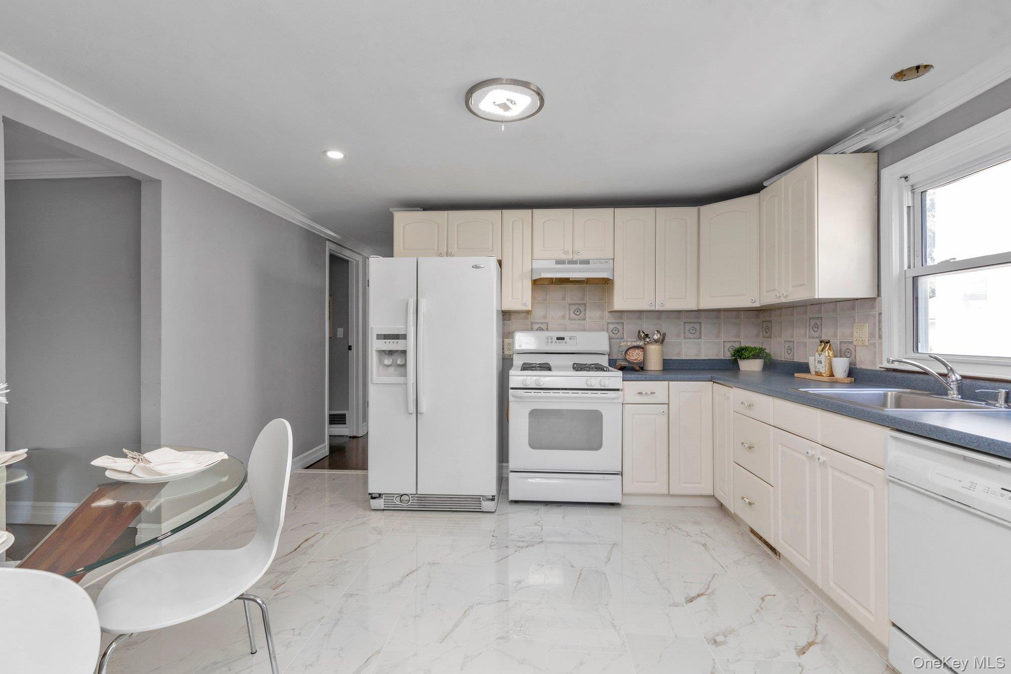 520 Kirkman Avenue – For Sale photo 20