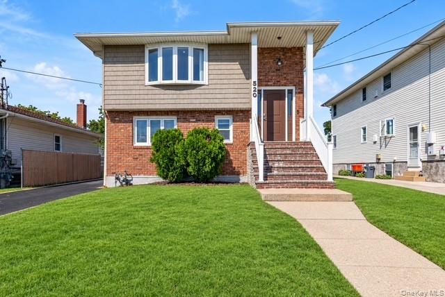 520 Kirkman Avenue – For Sale