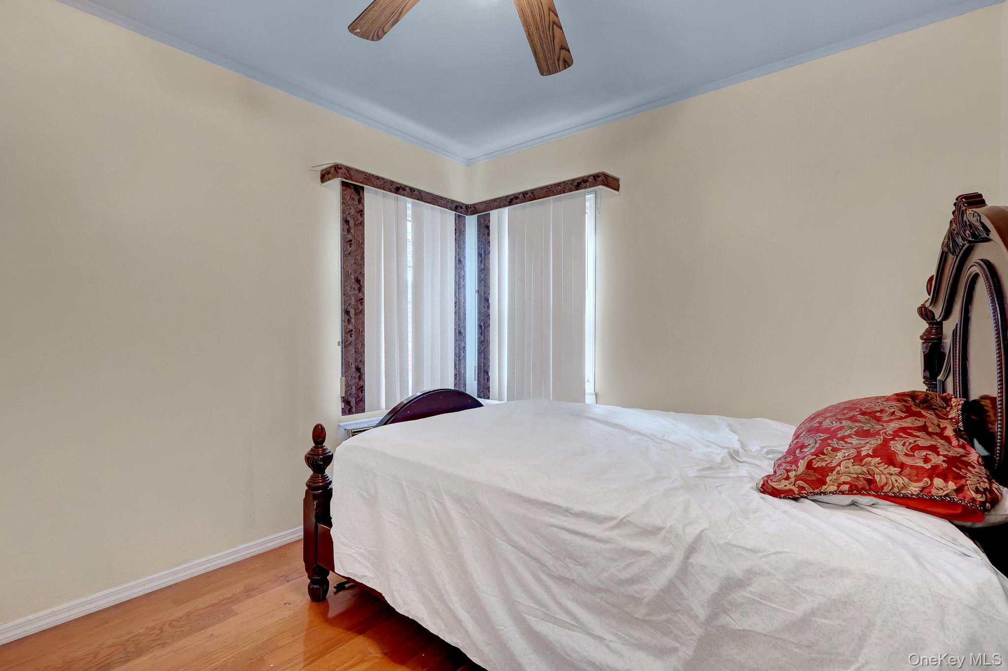 411 New Hyde Park Road – For Sale photo 14