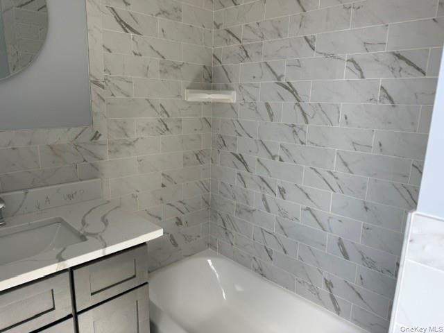 10-12 Main Street, Unit 2 photo 9