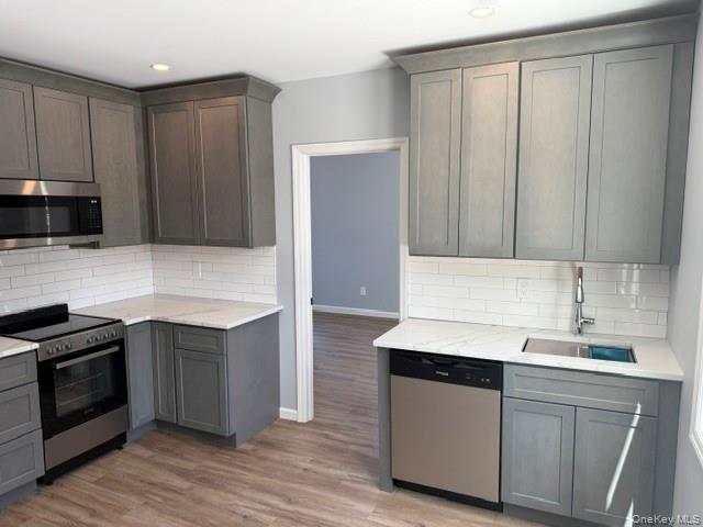 10-12 Main Street, Unit 4 photo 2