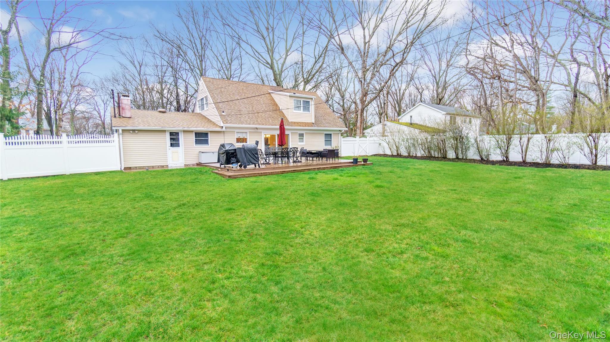 33 Spencer Lane – For Sale photo 7