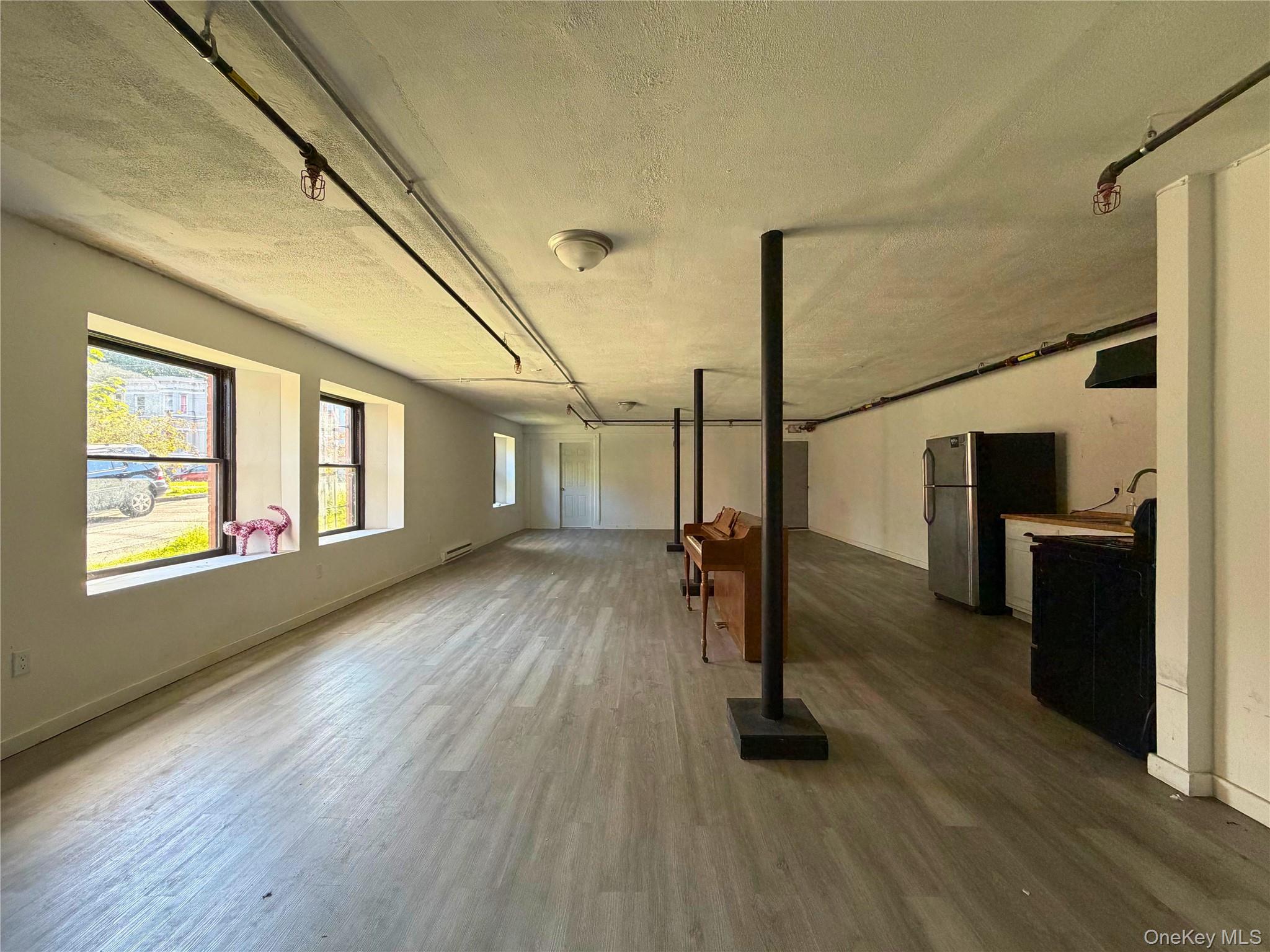 60 Dubois Street – For Rent