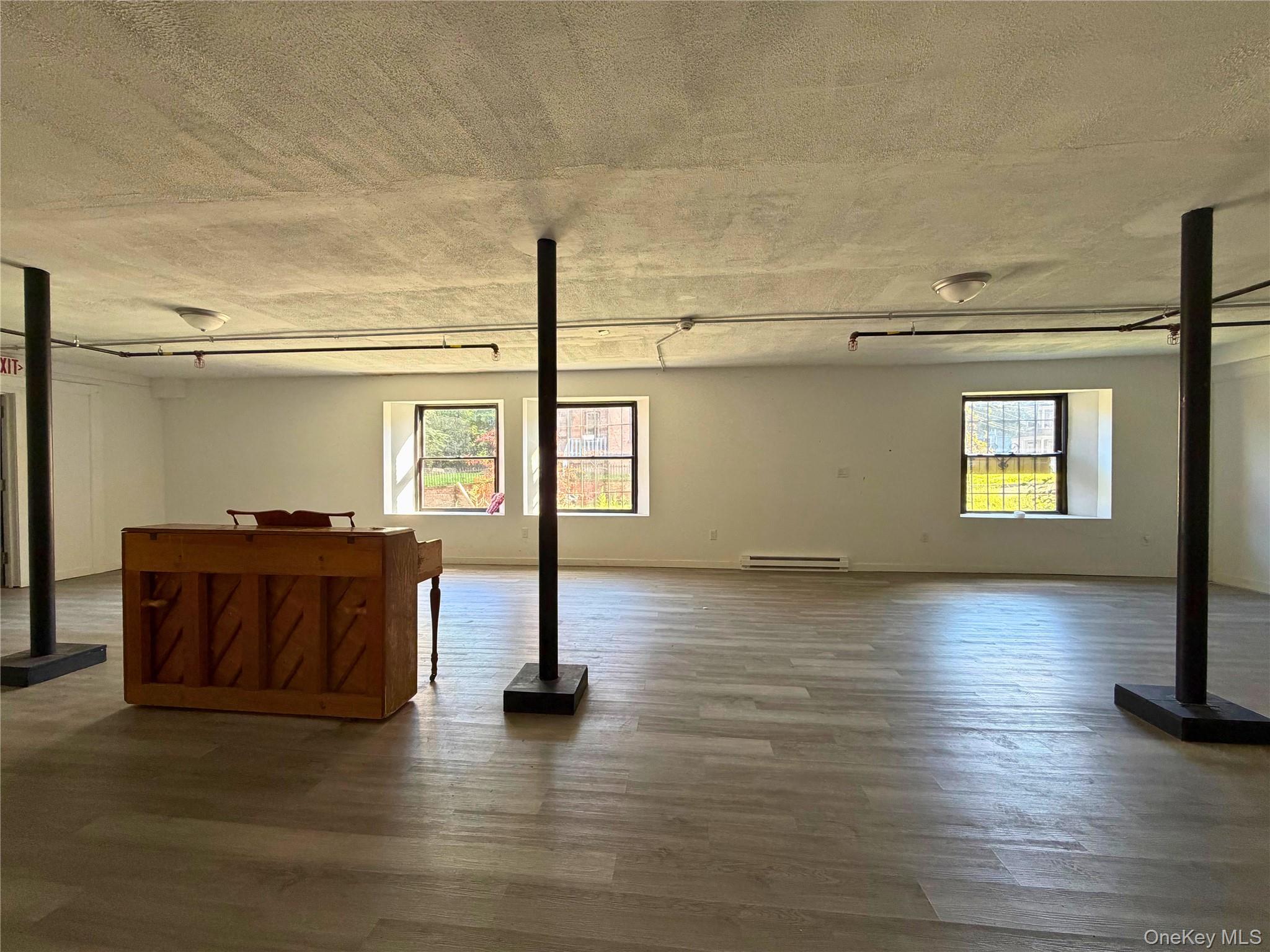 60 Dubois Street – For Rent photo 3