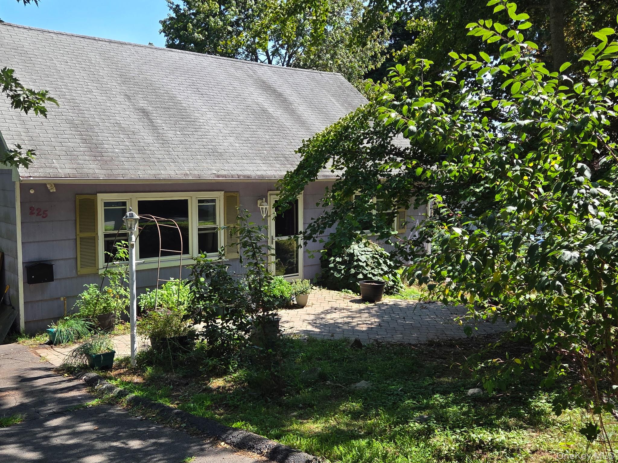 225 S Harrison Avenue – For Sale photo 2