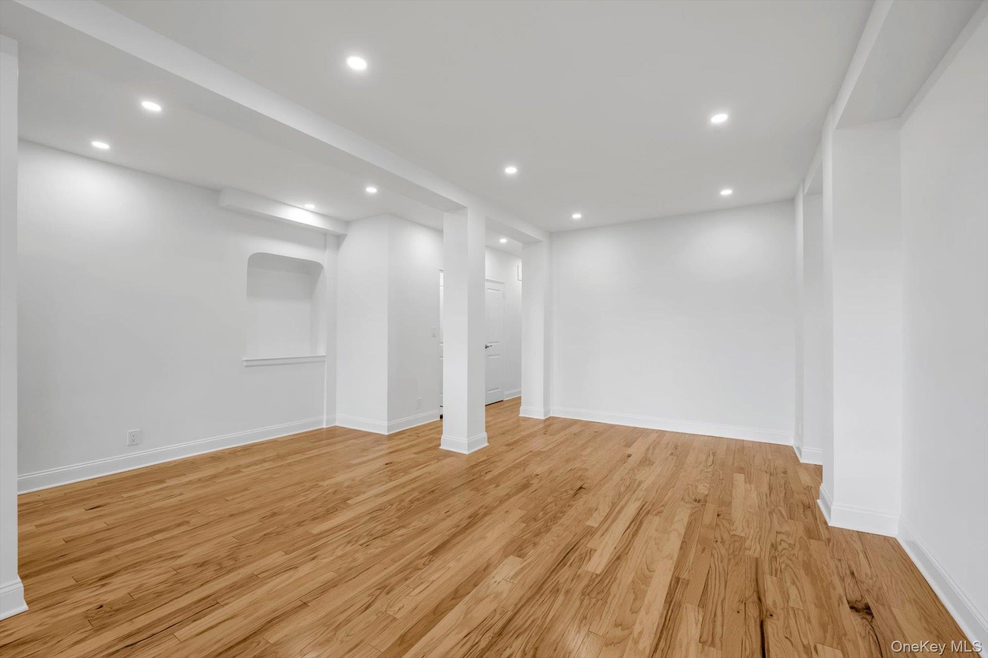 99-72 66 Road, Unit 5AA photo 7