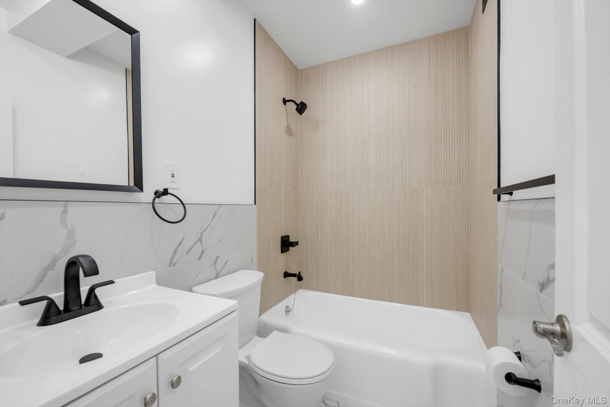 99-72 66 Road, Unit 5AA photo 15