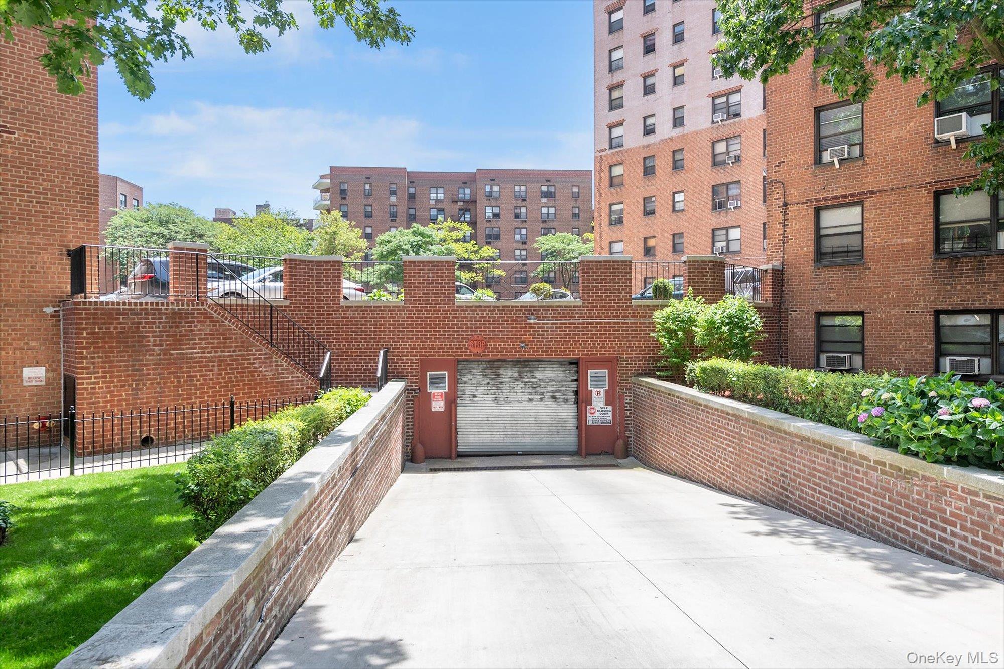 99-72 66 Road, Unit 5AA photo 20