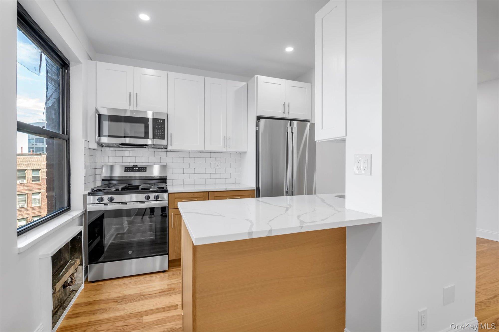 99-72 66 Road, Unit 5AA photo 10