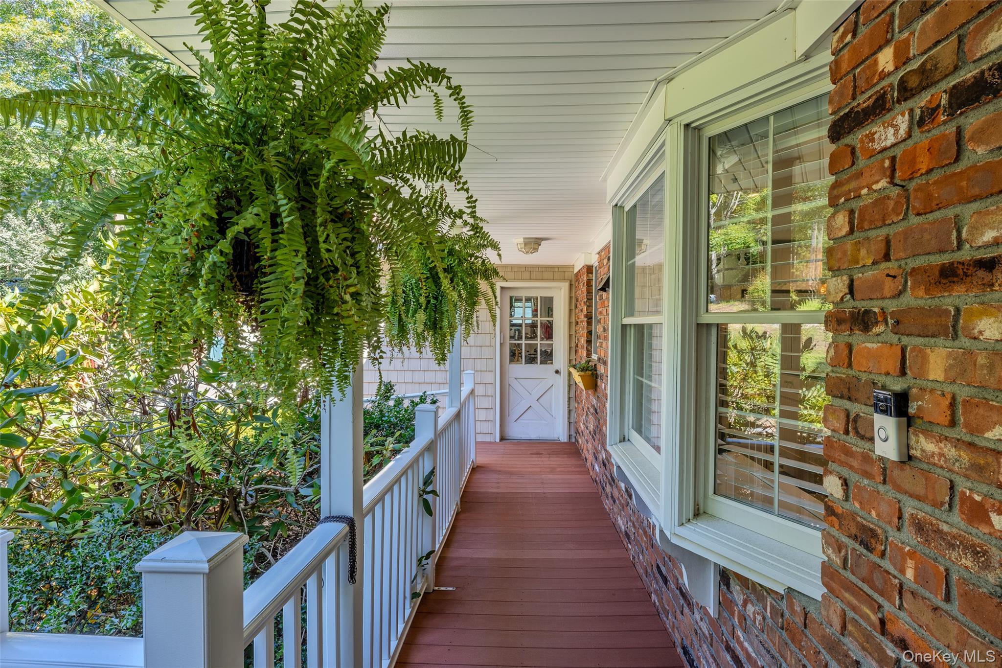 18 Beaver Lane W – For Sale photo 9