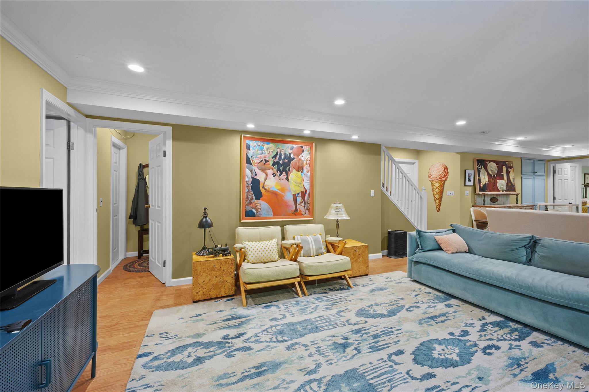 18 Beaver Lane W – For Sale photo 30