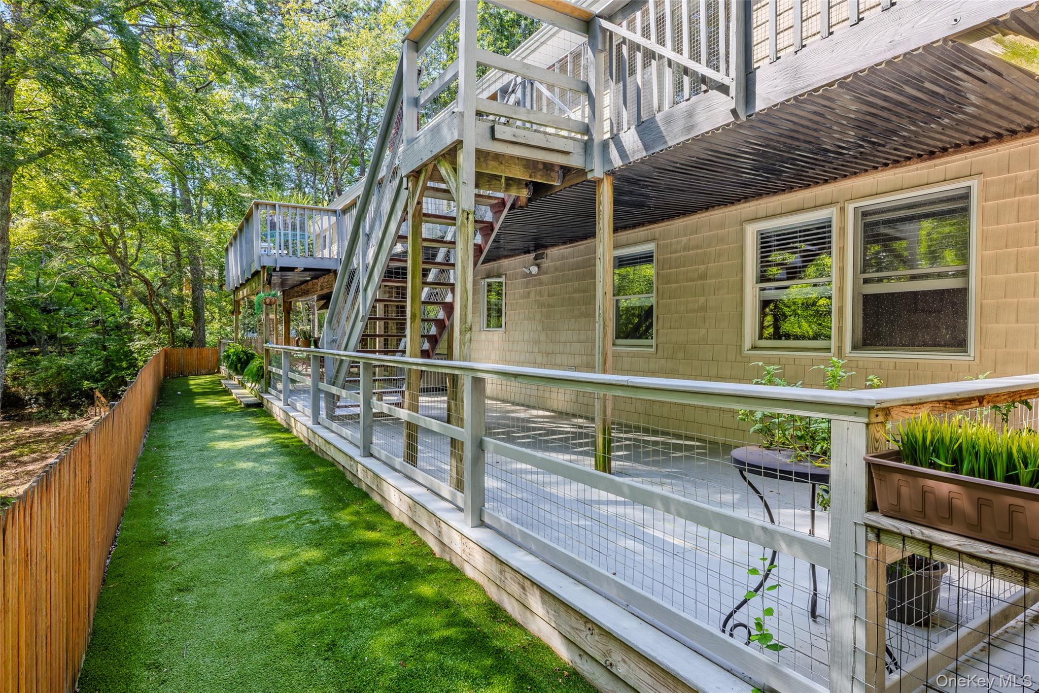 18 Beaver Lane W – For Sale photo 41