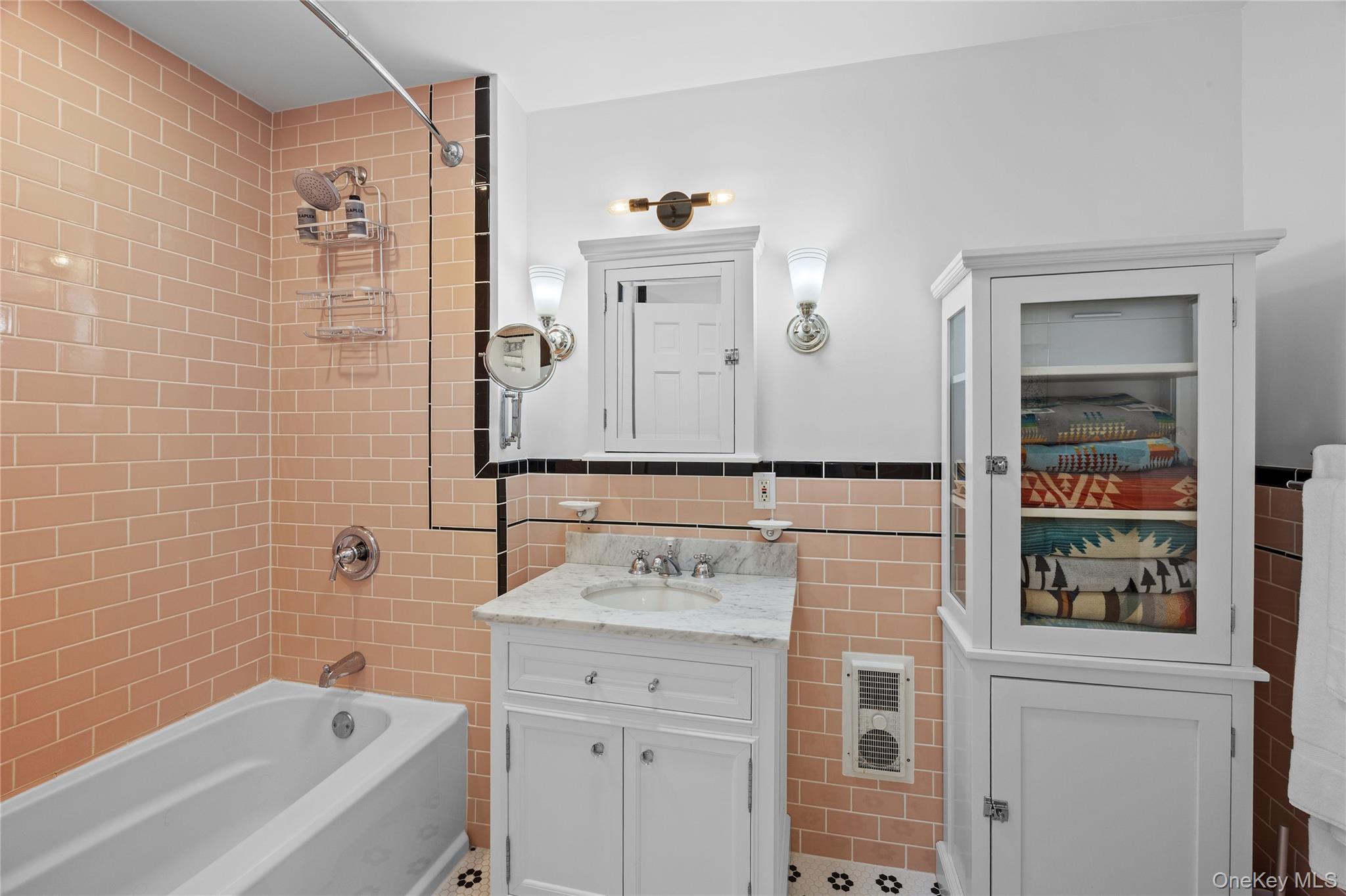 18 Beaver Lane W – For Sale photo 21