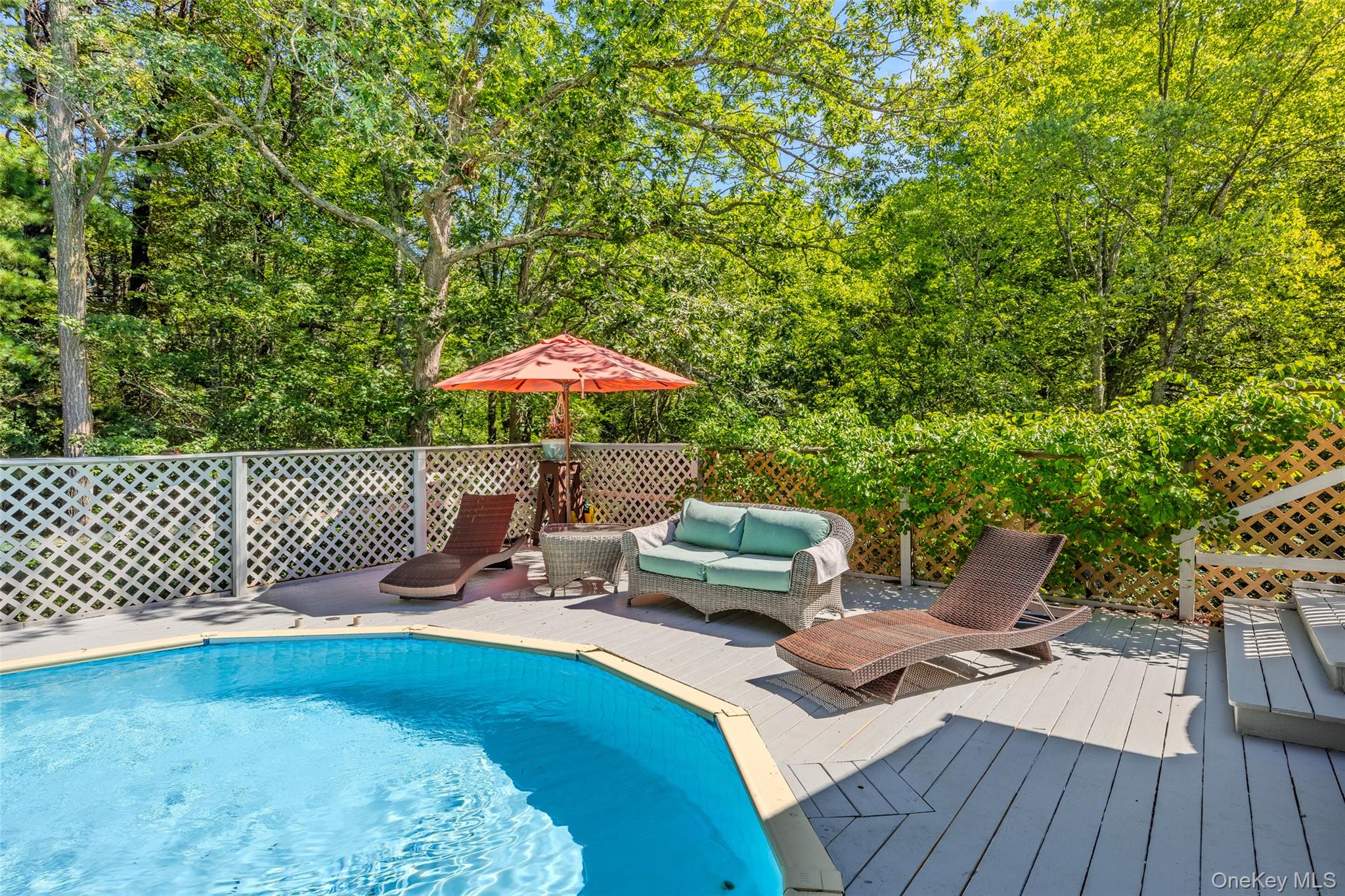 18 Beaver Lane W – For Sale photo 8