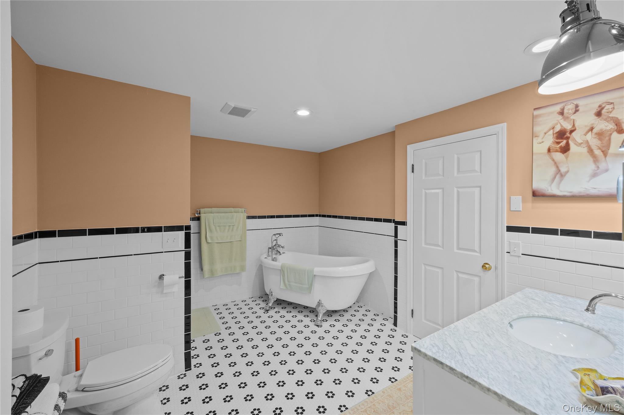 18 Beaver Lane W – For Sale photo 36