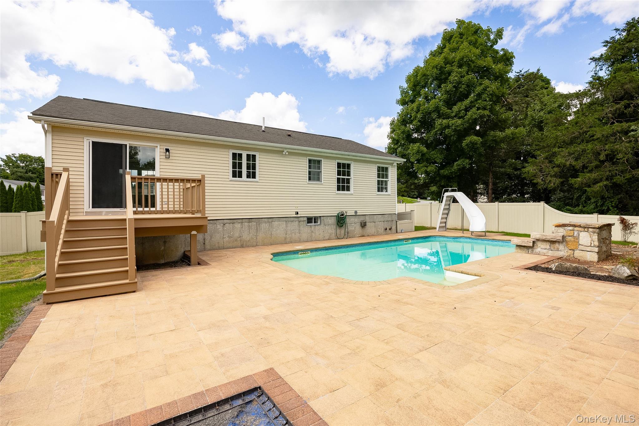 45 Nicole Lane – For Sale photo 23