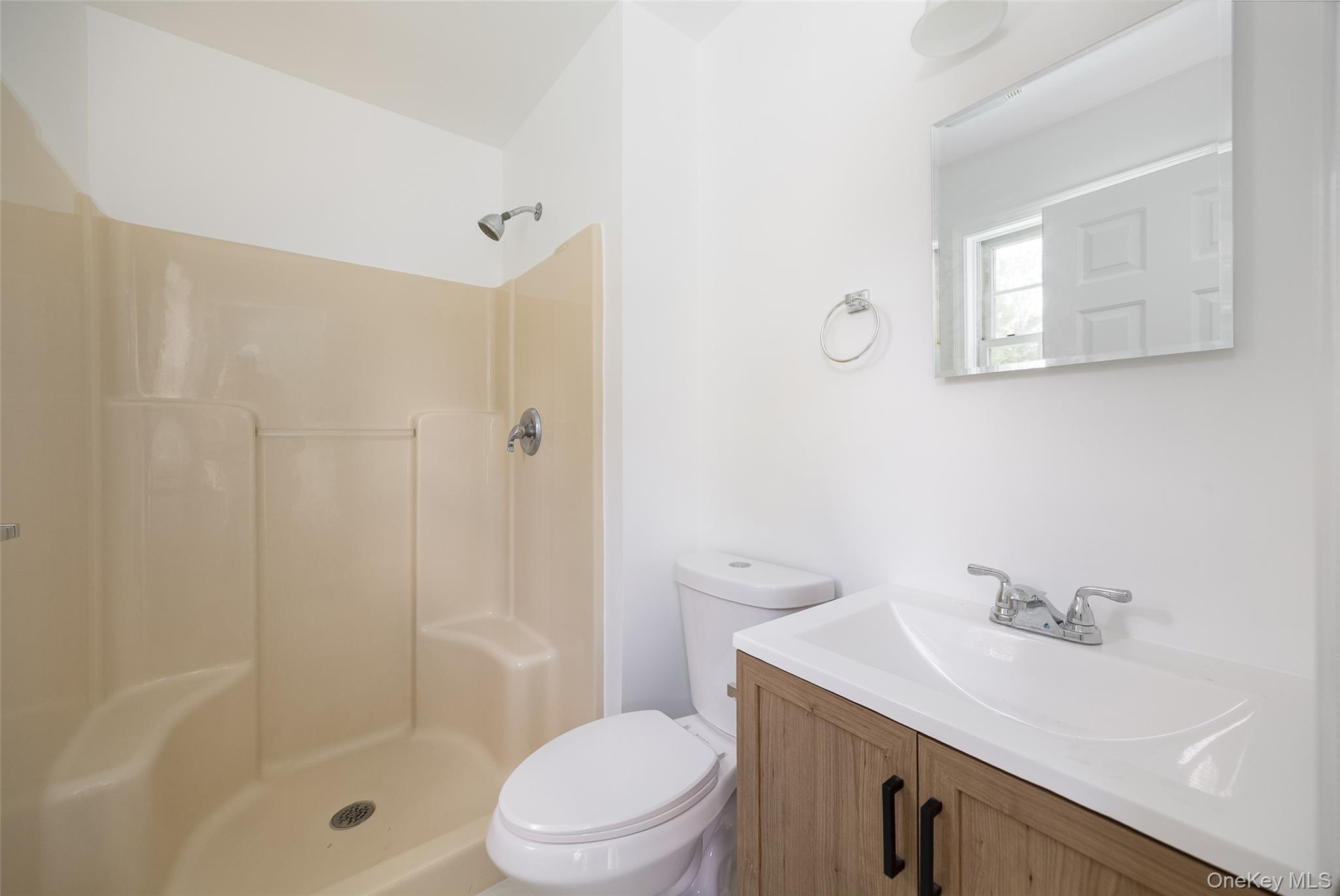 45 Nicole Lane – For Sale photo 15