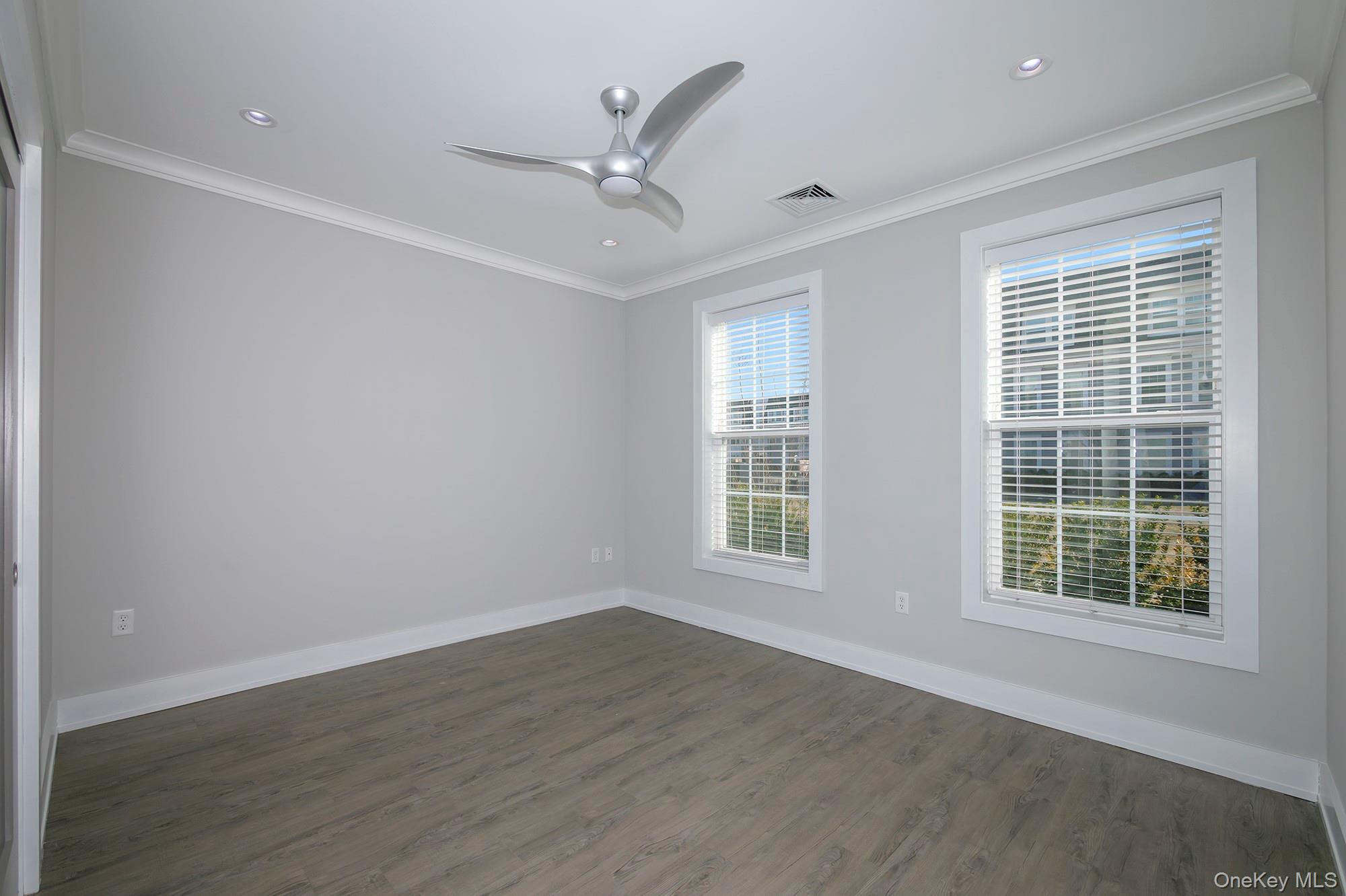 88102 Circle Drive, Unit 88-102 photo 9