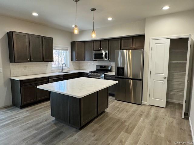 4 South Hills, Unit 12 photo 2
