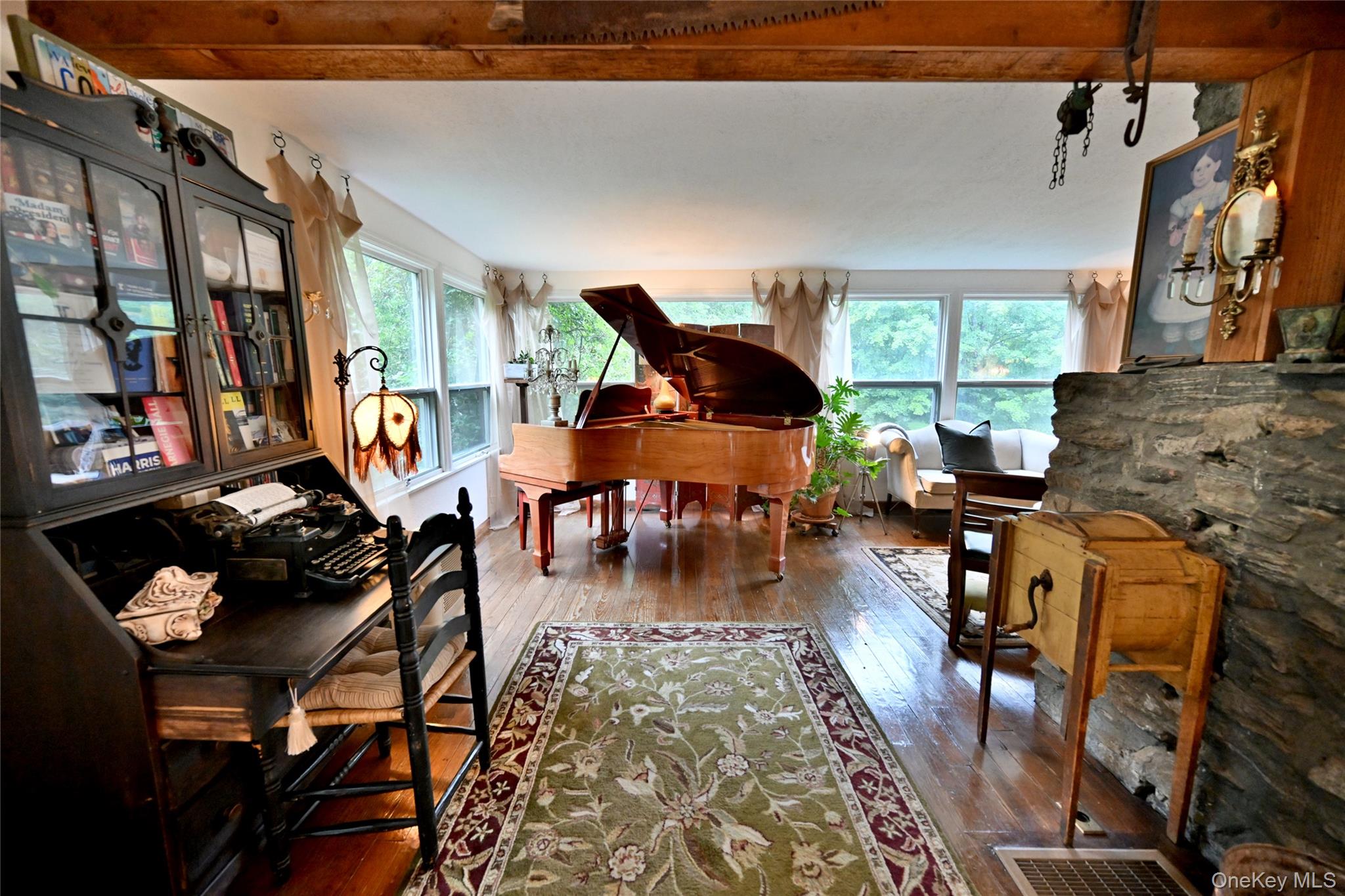 242 Seminary Hill Road – For Sale photo 6