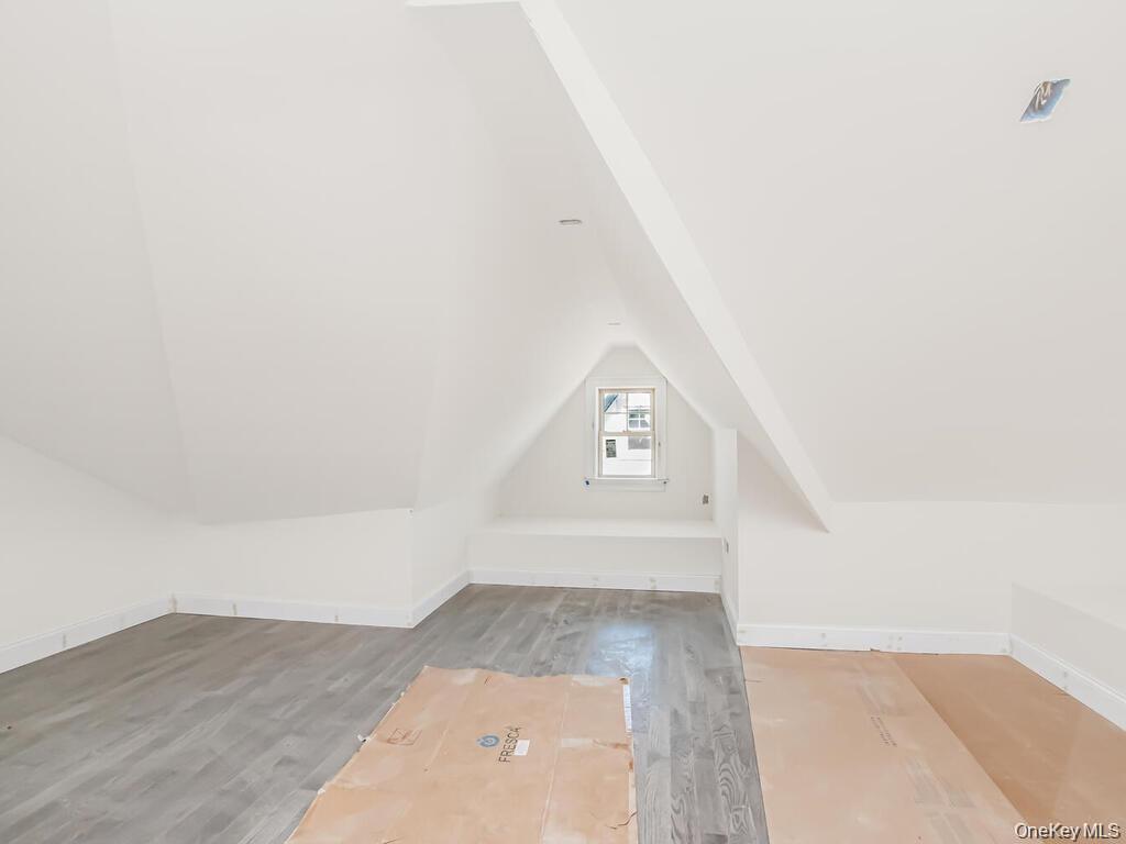 65 W 2nd Street, Unit 6 photo 28