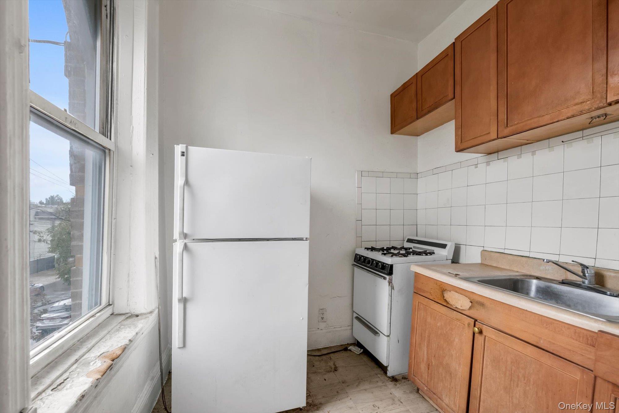 233 Sheridan Avenue – For Sale photo 15