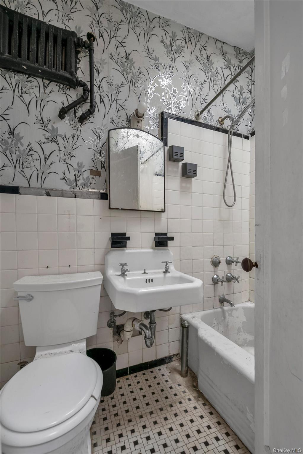 233 Sheridan Avenue – For Sale photo 16
