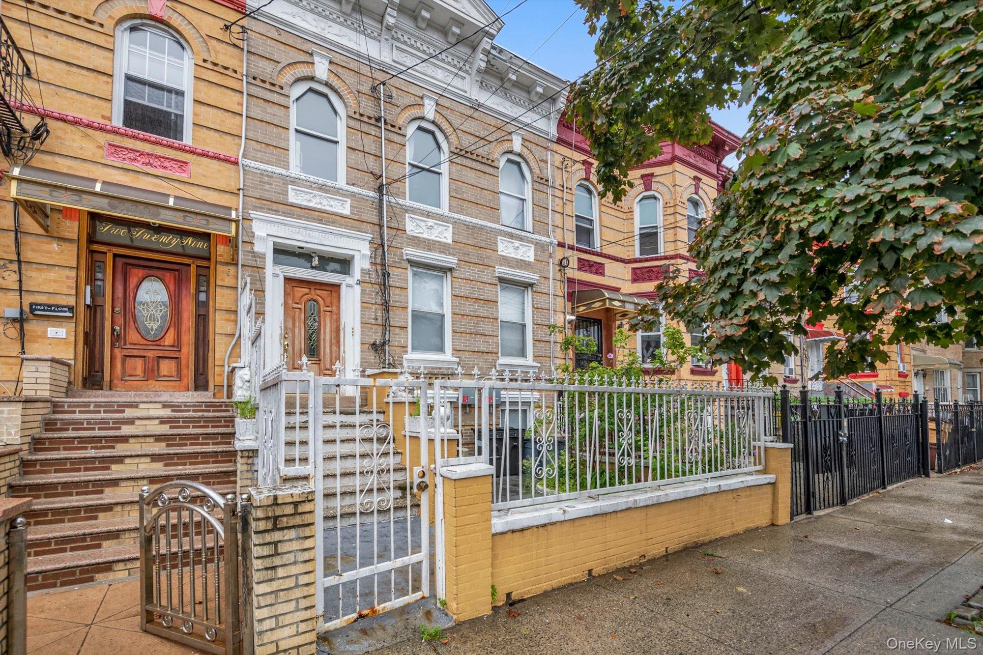 233 Sheridan Avenue – For Sale
