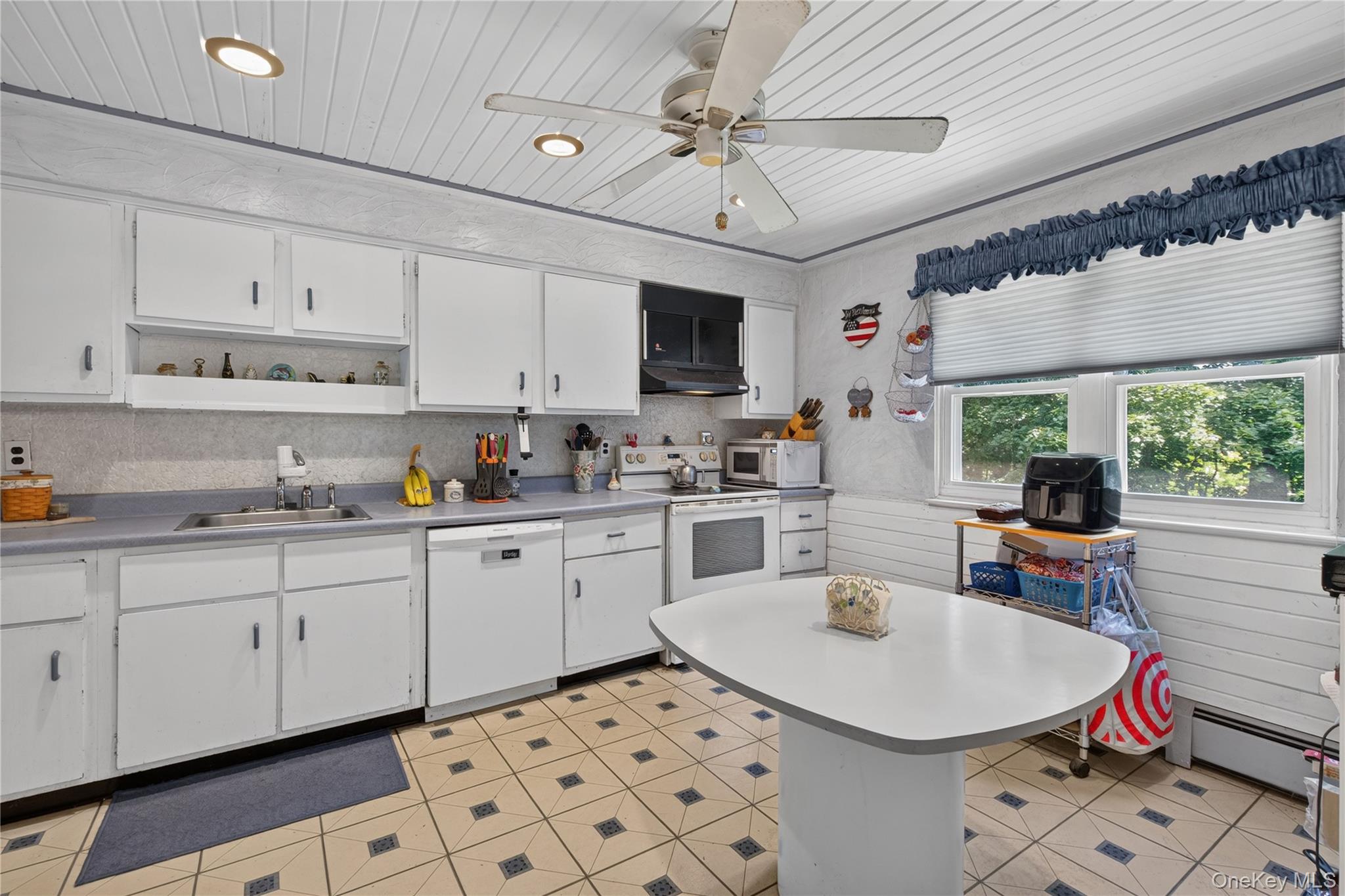 23 Alden Road – For Sale photo 12