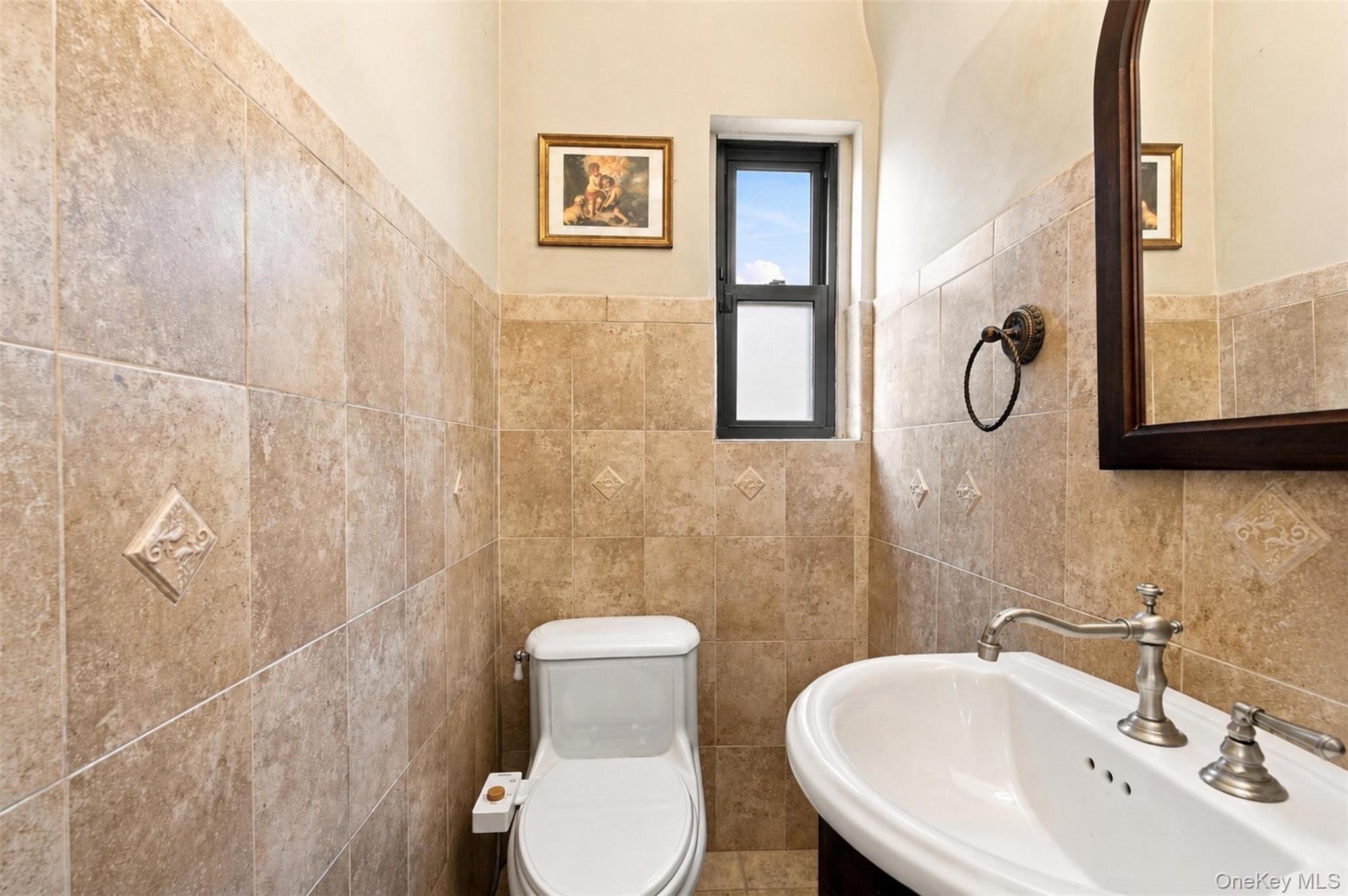 1176 Lydig Avenue – For Sale photo 12
