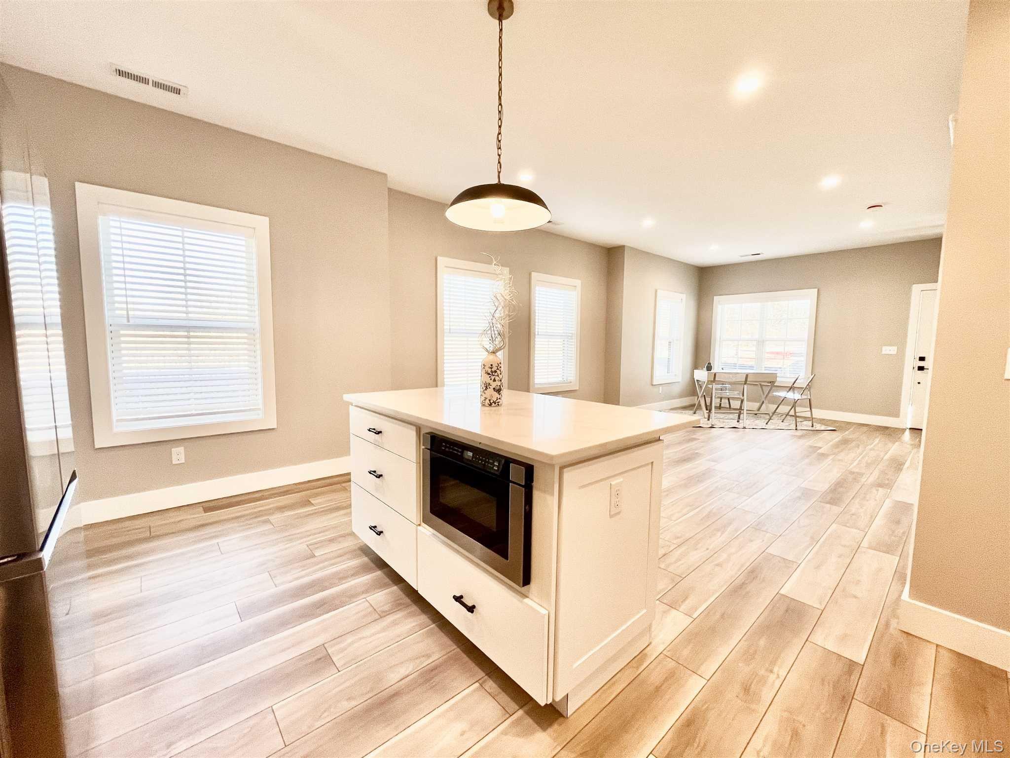 1406 NOXON Road, Unit 7 photo 11