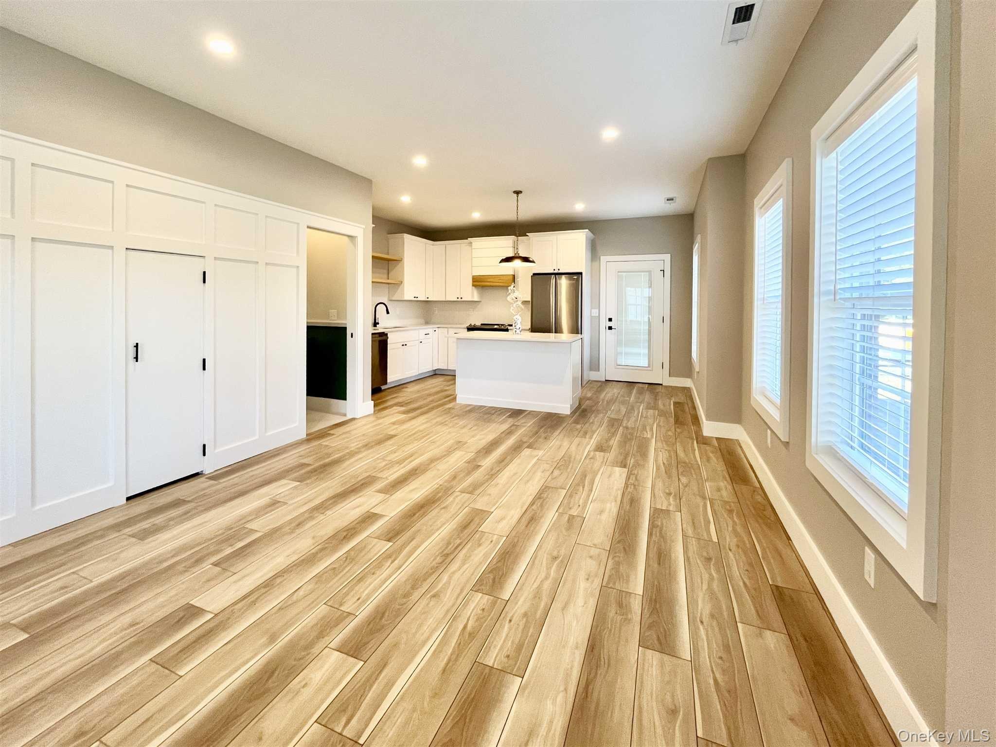 1406 NOXON Road, Unit 7 photo 6