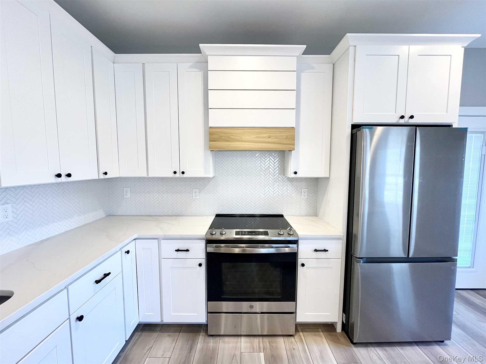 1406 NOXON Road, Unit 7 photo 10