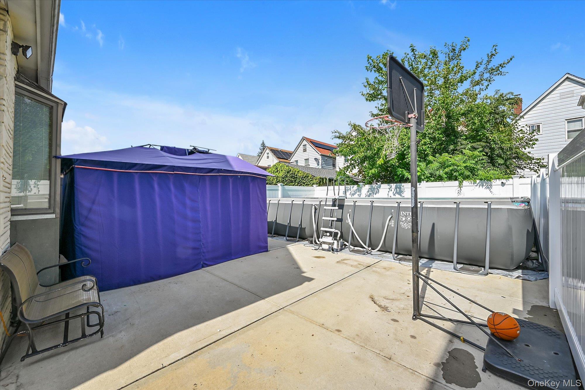 8023 169th Street – For Sale photo 18