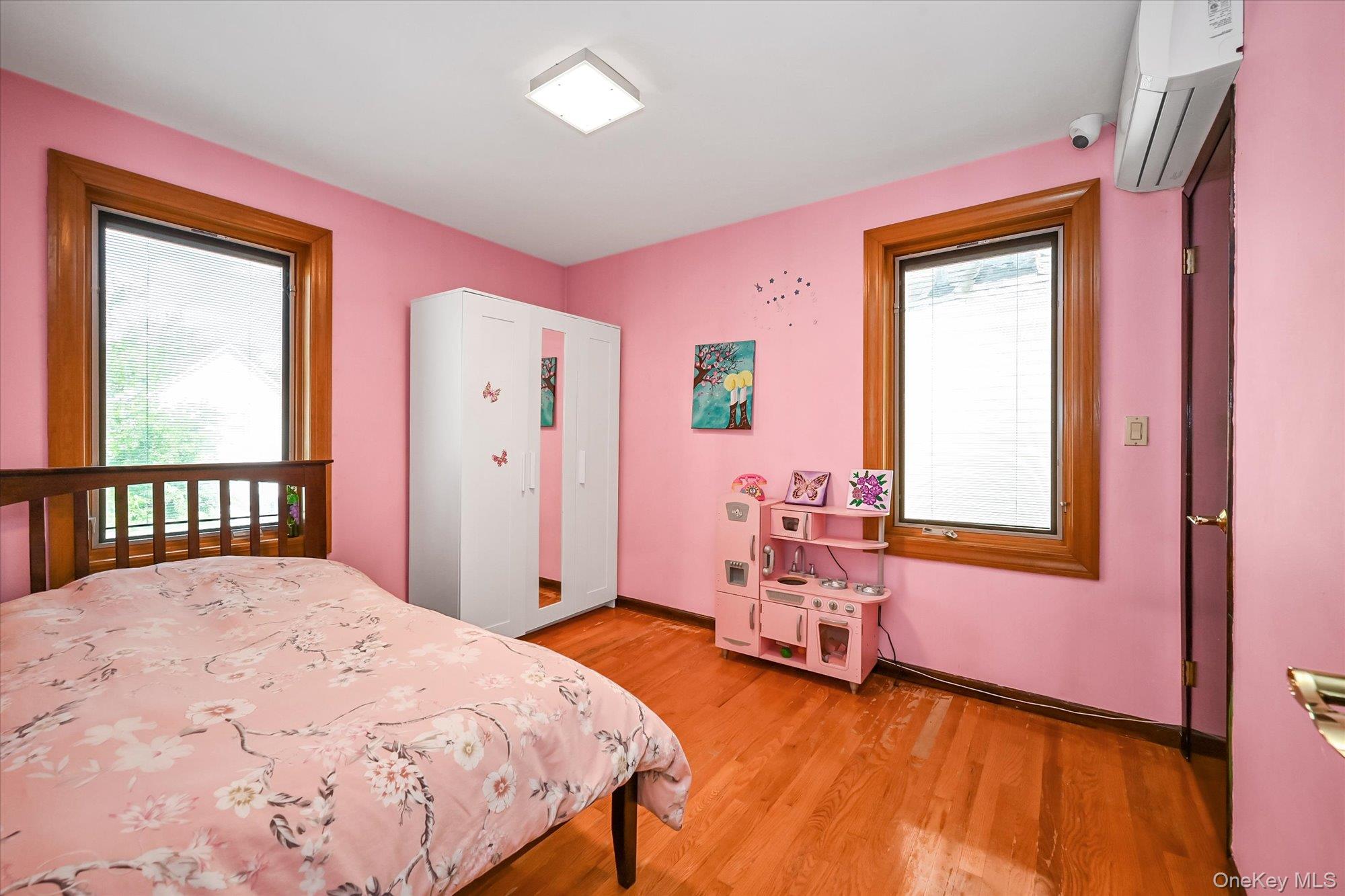 8023 169th Street – For Sale photo 12