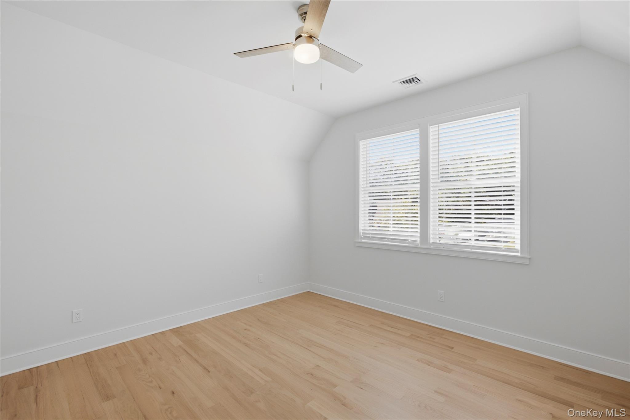 11 Park Street – For Sale photo 20