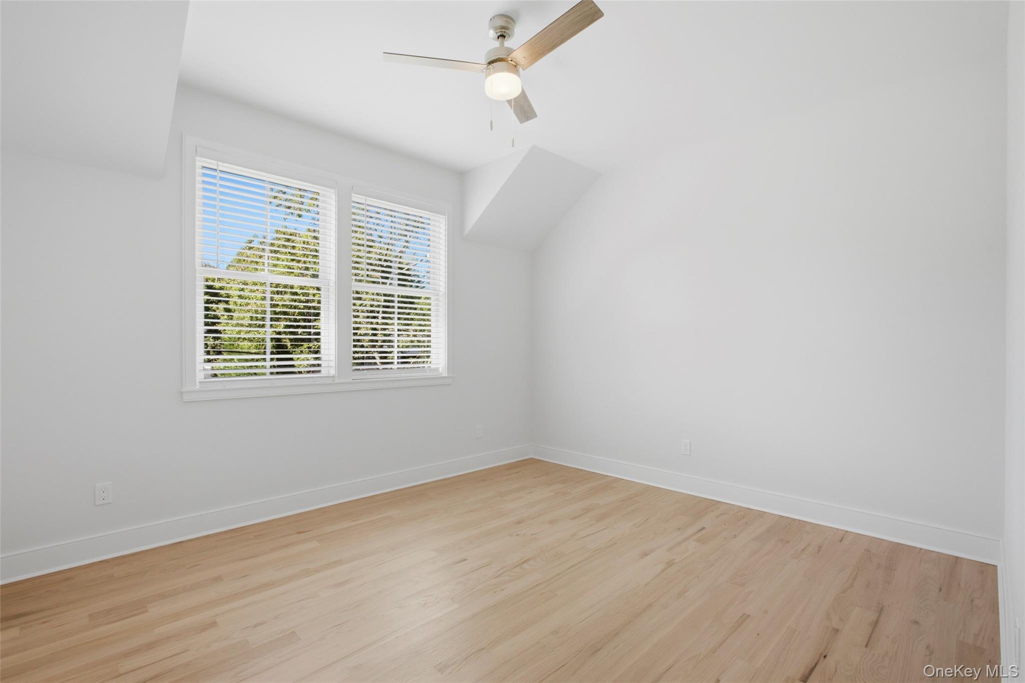 11 Park Street – For Sale photo 21