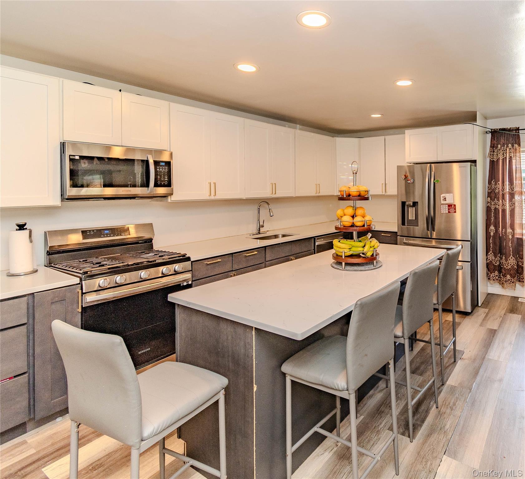 7 Fleetwood Drive – For Sale photo 17