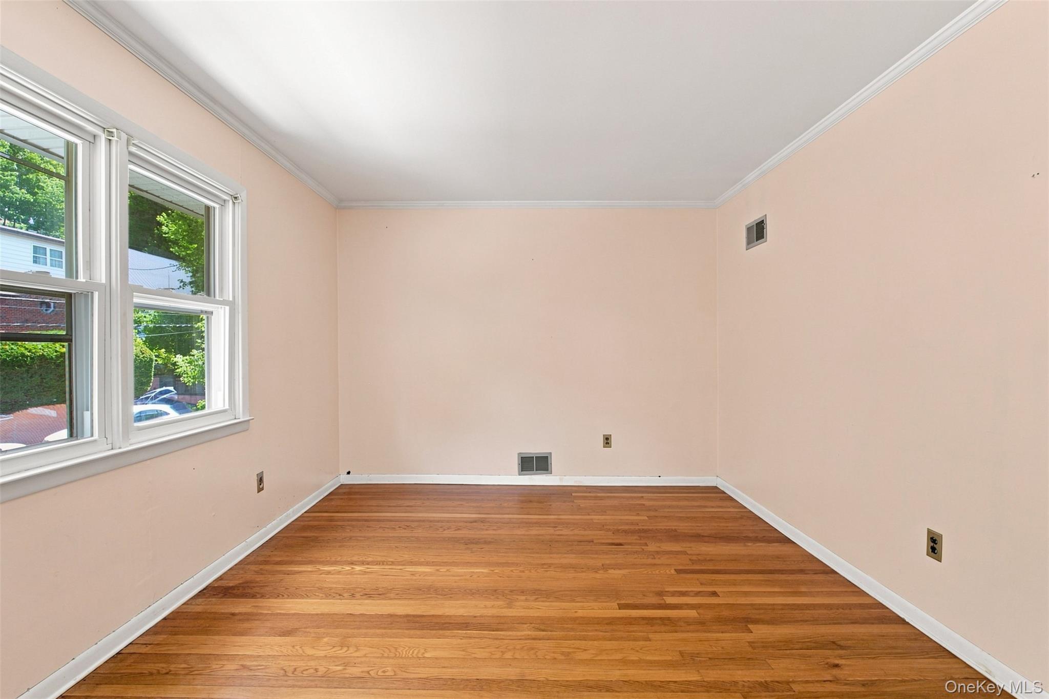 18 Bonaventure Avenue – For Sale photo 25