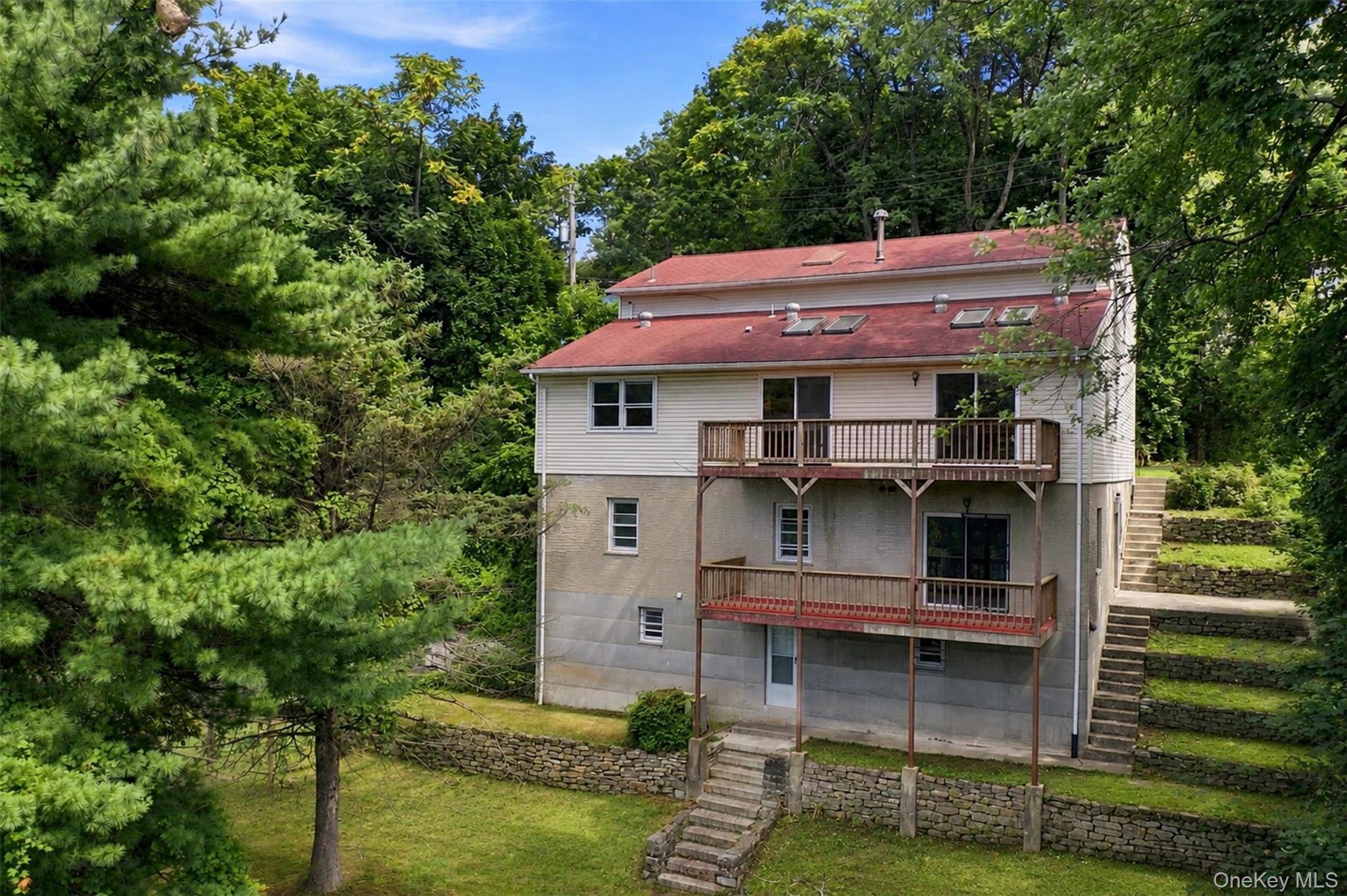 18 Bonaventure Avenue – For Sale photo 35
